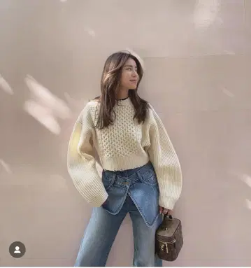 미사용 알리시아스탄 데미지 크롭 니트탑 반값 이하