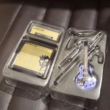 산리오 캐릭터즈 락 테마 배드마츠마루 악기 모델