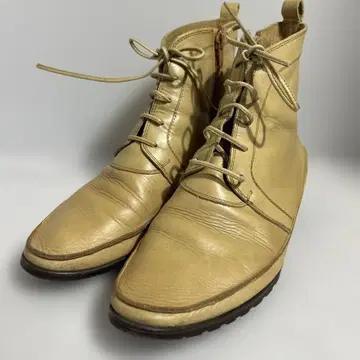 유나이티드 애로우즈 천연 가죽 부츠 23 새상품급 하이컷 부츠