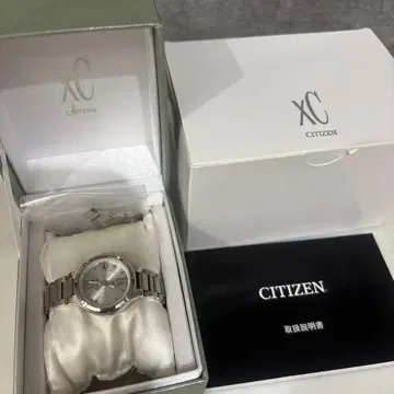 CITIZEN XC 자동 시계 실버