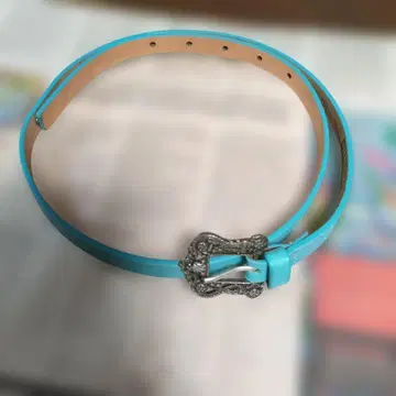 가리아노 터콰이즈 벨트