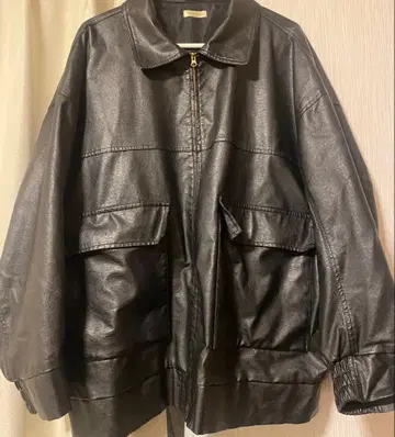 블랙 가죽 자켓 오버 사이즈