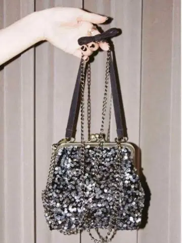 Bibiy ODETTE GLITTER BAG 토끼 온라인 10주년