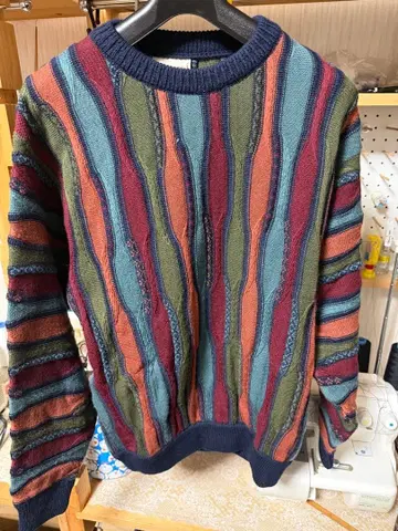 GECCU 멀티 컬러 3D 니트 호주산 S