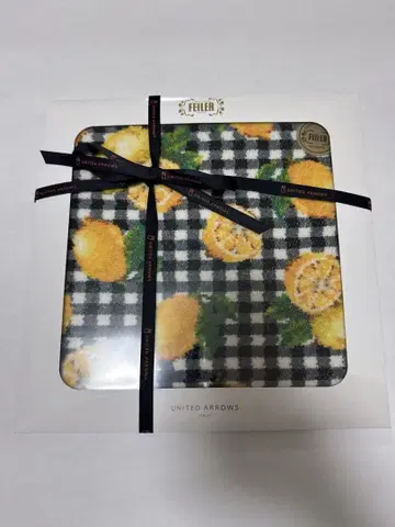 새상품 페이 유나이티드 애로우즈 손수건 시칠리아노 레몬 패턴