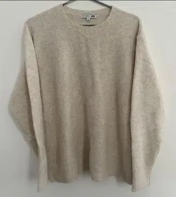 베이지 크루넥 긴팔 스웨터