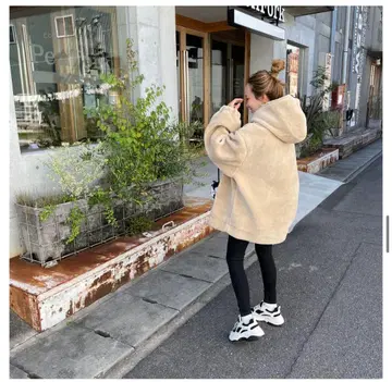 mite. moco moco parker