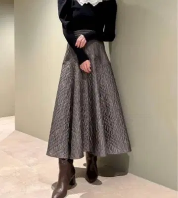 SNIDEL 퀼팅 자카드 볼륨 스커트 S