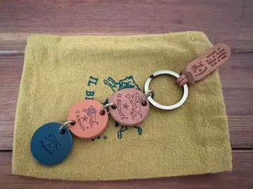 일비종떼 키링 키링 가죽 소가죽 3색 트리콜로르