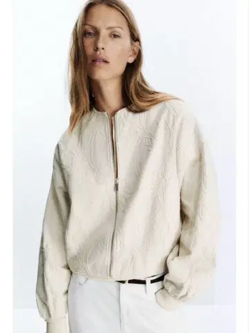 ZARA 자수 봄버 자켓