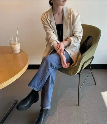 셀렉모카 하이웨스트 데미지 헴 스트레이트 데님 팬츠 M