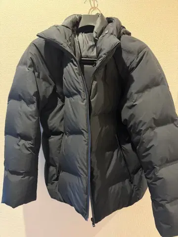 유니클로 심리스 다운 파카 XL 블랙