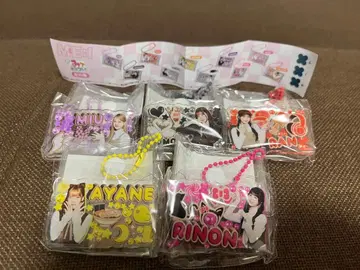 ME:I 미테코레! 가챠가챠