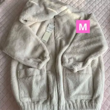 Lutique 후드 부착 빅 실루엣 퍼 후드티 M [ 택 포함 새상품 ]