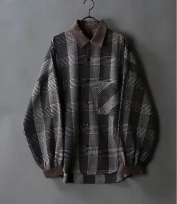 체크 무늬 긴팔 셔츠 블랙 계열