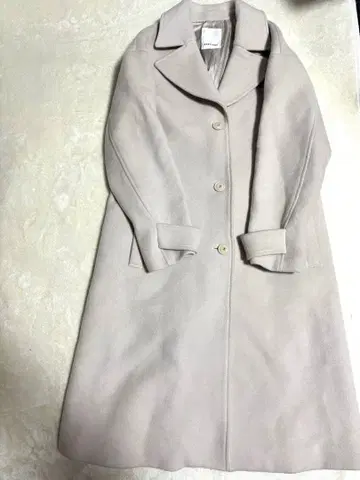 새상품급 BABYLONE 롱 코트 베이지 36 울 고급