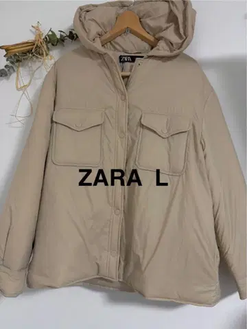 ZARA 후드 부착 베이지 충전솜 후와리 자켓 L 발수