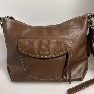 다코타 Dakota 브라운 가죽 숄더백