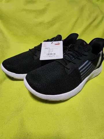 PUMA 소프트 라이드 렘 이즈 24.5cm 블랙