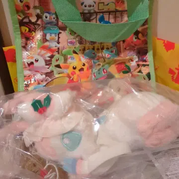포켓몬 센터 니피아 봉제 인형과 샵 백
