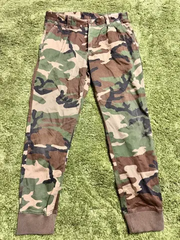 SOPH 소프 카모플라쥬 스키니 카고 팬츠 리브 포함