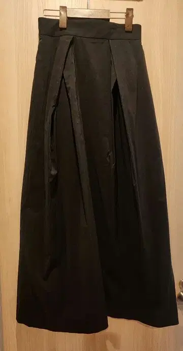 [ 시착만 한 상품 ] Plage Washer Tuck 롱 스커트 34