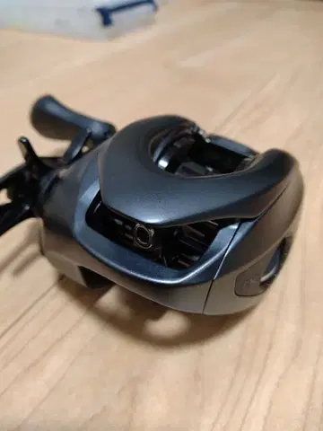 17 엑센스 dc 안타레스 메타니움 농어 시마노 베이트 낚시릴