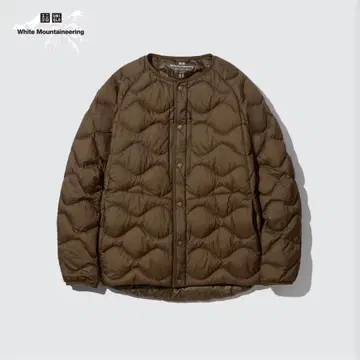 유니클로 화이트 마운티니어링 울트라 라이트 다운