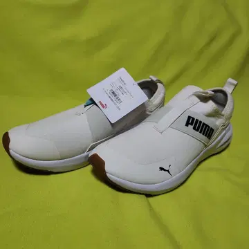 PUMA 슬립온 스니커즈 24.5 CM