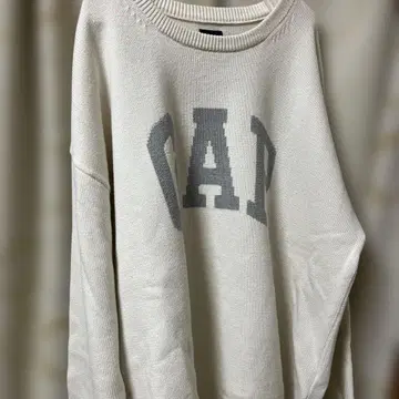 GAP 로고 니트 스웨터