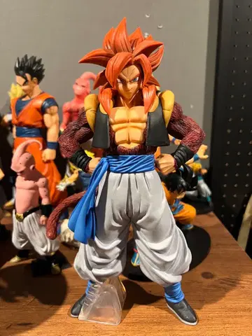 초사이어인 4 오지터 피규어 반다이