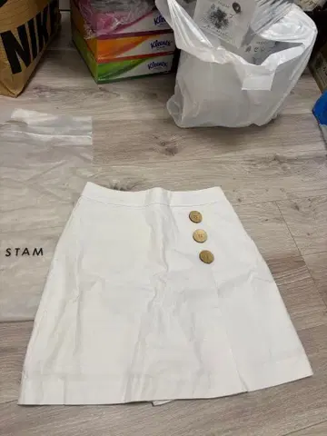 ALEXIA STAM 화이트 타이트 스커트 M