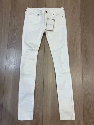 미셸 마카롱 화이트 스키니 팬츠 미사용 택 포함