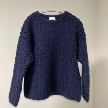 Ballsey 네이비 긴팔 니트