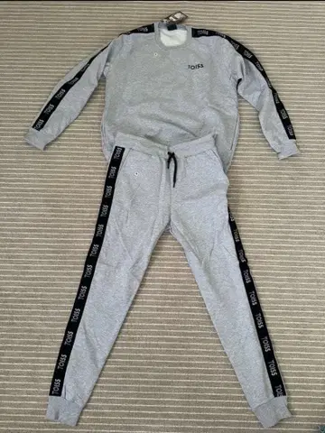 TOISS 보더 로고 셋업 맨투맨 M