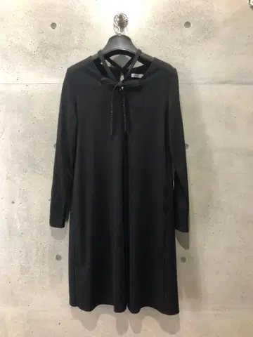 LISA LISA 블랙 긴팔 원피스