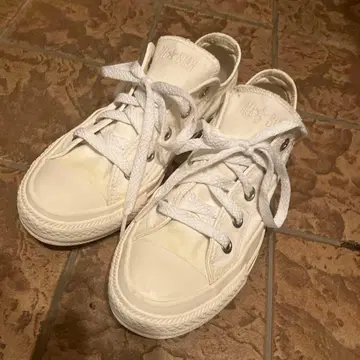 Converse All Star 스니커즈 31/2 화이트