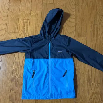 patagonia 후드 부착 나일론 자켓 130cm