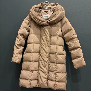 Viaggio Blu 베이지 다운 자켓