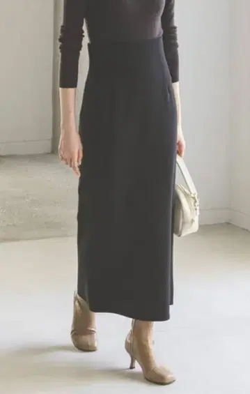 NOBLE 저지라이크 컬러 타이트 스커트 40