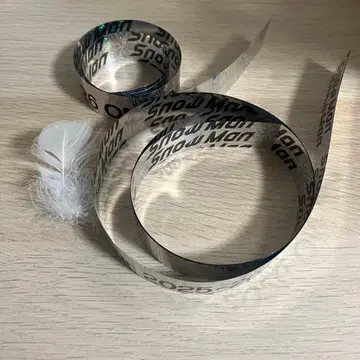 [ 당일 발송 ] SnowMan ON 은색 테이프 깃털