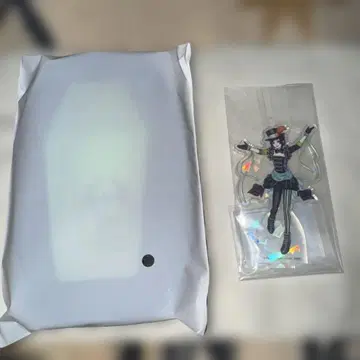 트위스테 제일복권 디아 소무니아 기숙사 파우치 & 리리아 아크릴 스탠드