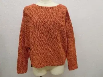 오렌지 컬러 짜임 무늬 긴팔 상의