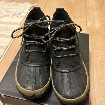 SOREL Out N About Black plus boots