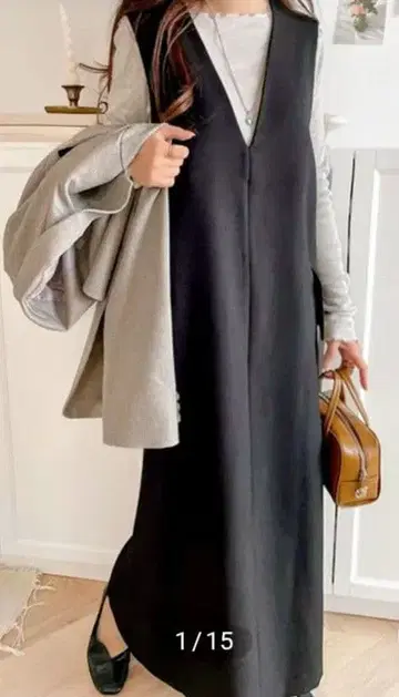 Classical Elf 포켓V넥 원피스 (블랙) 새상품