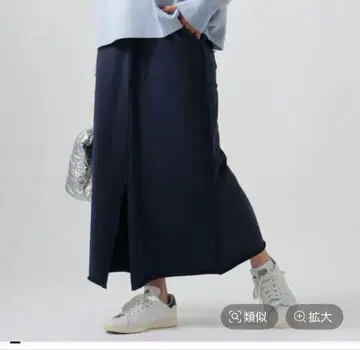 BAYFLOW 프론트 지퍼 맨투맨 스커트