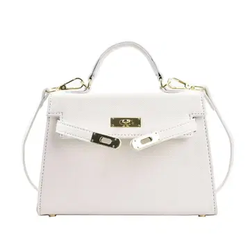 화이트 핸드백 합성 피혁 골드 금장 장식