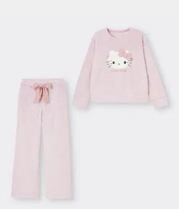 헬로키티 GU 50주년 완판템