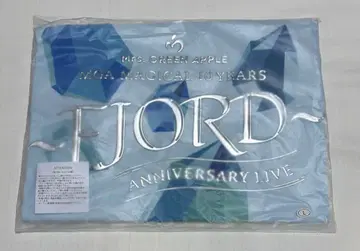 미세스 그린애플 피요르드 크리스탈 T셔츠 / 라이트 블루 L