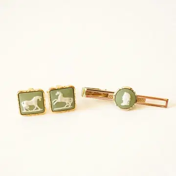 웨지우드 말 커프스 넥타이핀